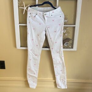 Lilly Pulitzer White Jeans with Pink sword & olive Accents sz 2